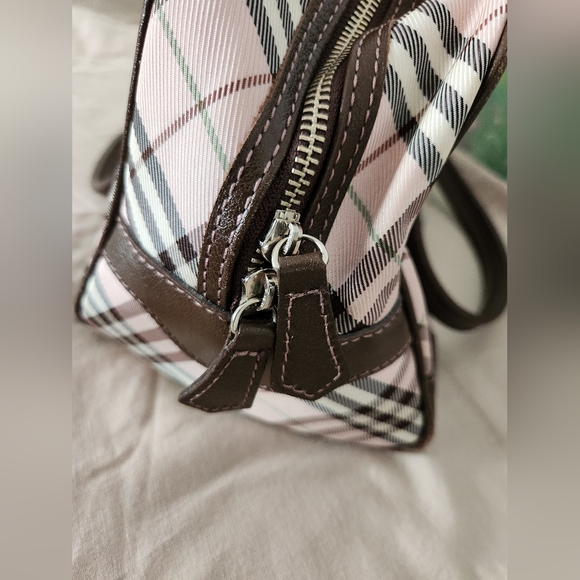 Burberry blue label purse - Picture 4 of 8